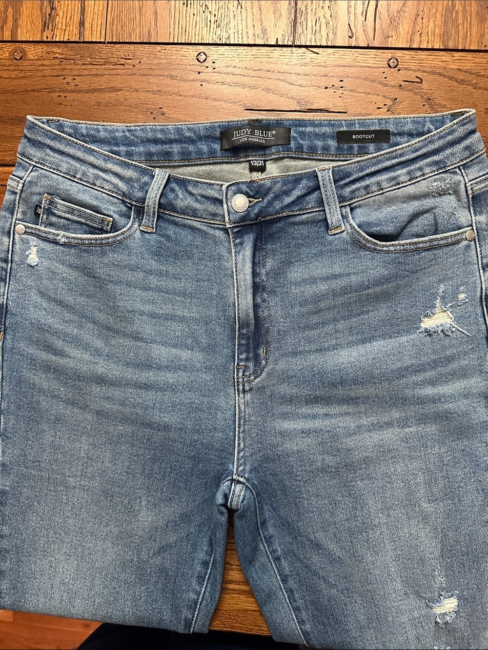 Judy Blue Distressed Medium Blue Bootcut Jeans 13/31